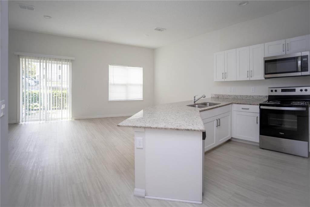 В аренду: $2,600 (3 спален, 2 ванн, 1548 Квадратных фут)