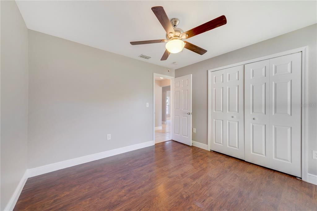 Active With Contract: $299,000 (3 beds, 2 baths, 1470 Square Feet)