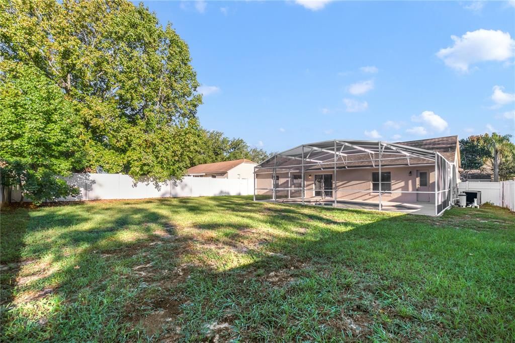 Active With Contract: $299,000 (3 beds, 2 baths, 1470 Square Feet)