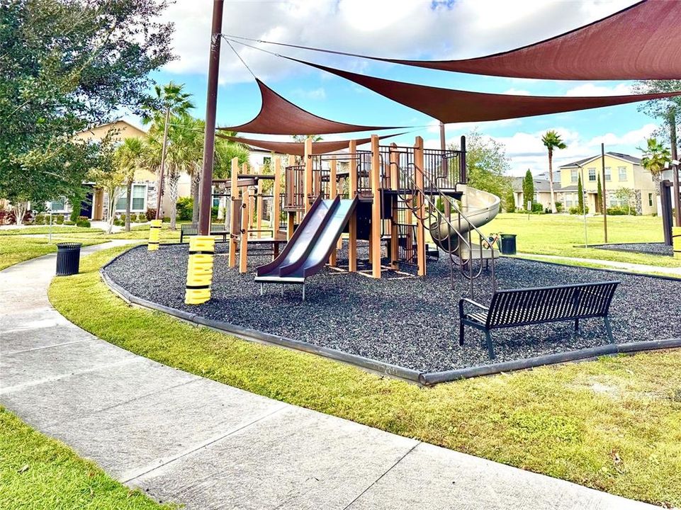 For Sale: $510,000 (3 beds, 2 baths, 2071 Square Feet)