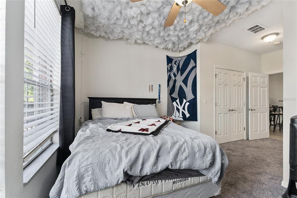 На продажу: $405,000 (3 спален, 3 ванн, 1296 Квадратных фут)