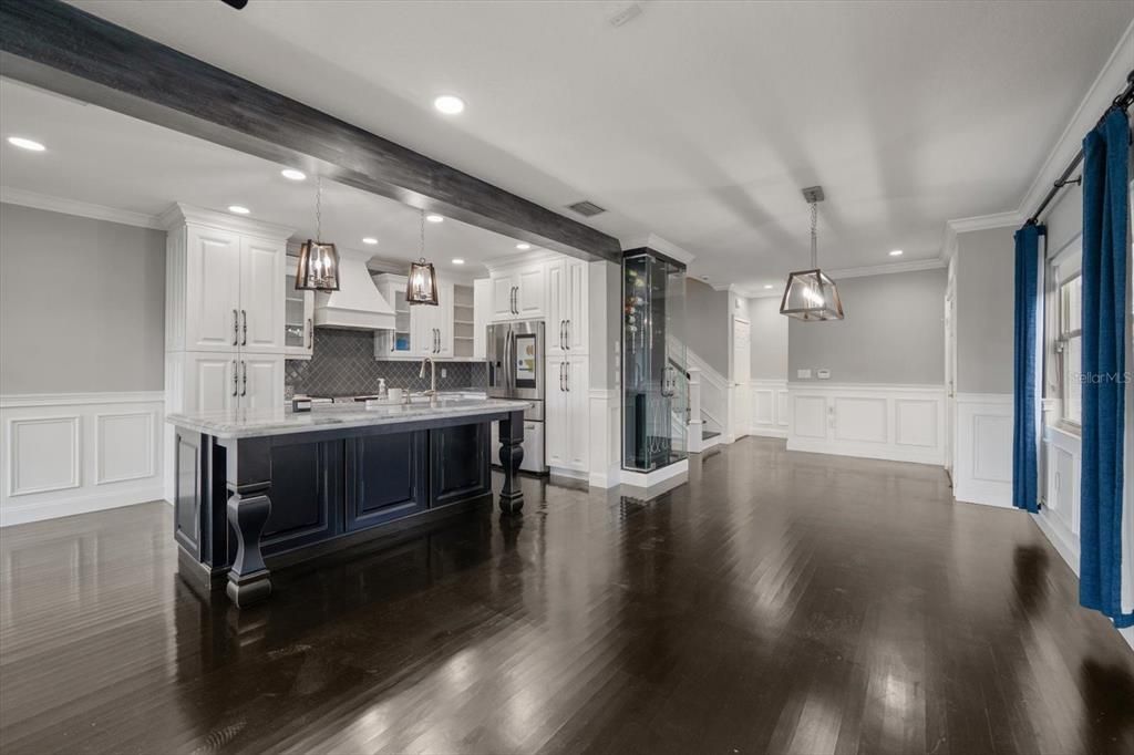 待售: $995,000 (2 贝兹, 2 浴室, 1760 平方英尺)