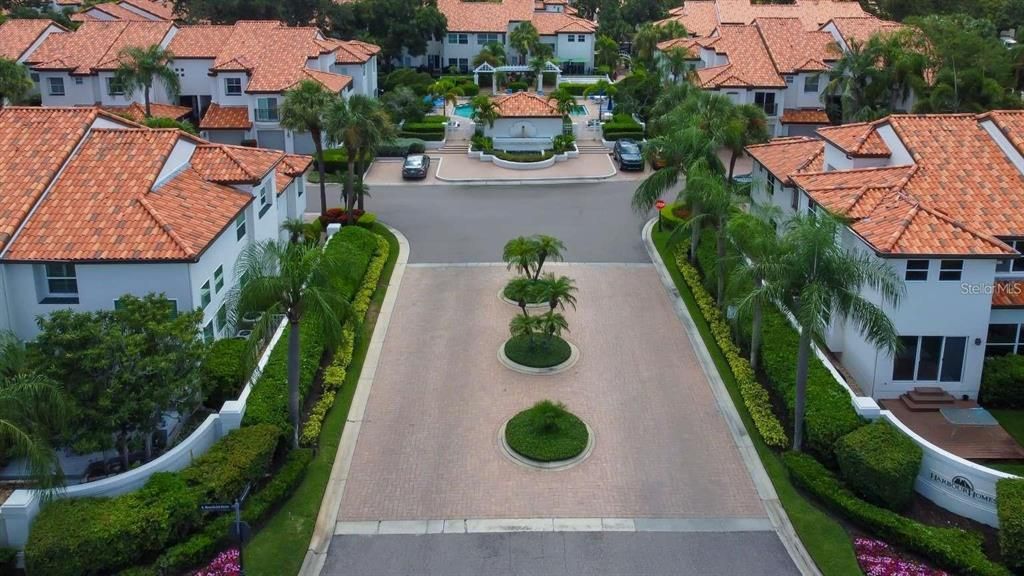 待售: $995,000 (2 贝兹, 2 浴室, 1760 平方英尺)