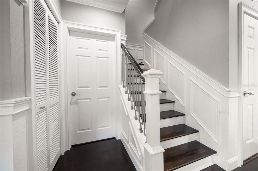 待售: $995,000 (2 贝兹, 2 浴室, 1760 平方英尺)