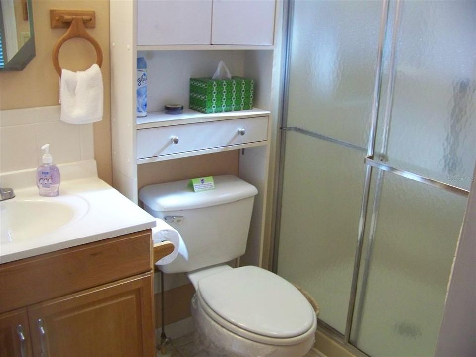 На продажу: $127,000 (2 спален, 2 ванн, 1064 Квадратных фут)