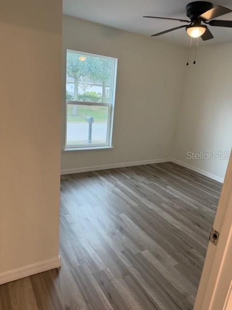 For Sale: $385,000 (3 beds, 2 baths, 1460 Square Feet)