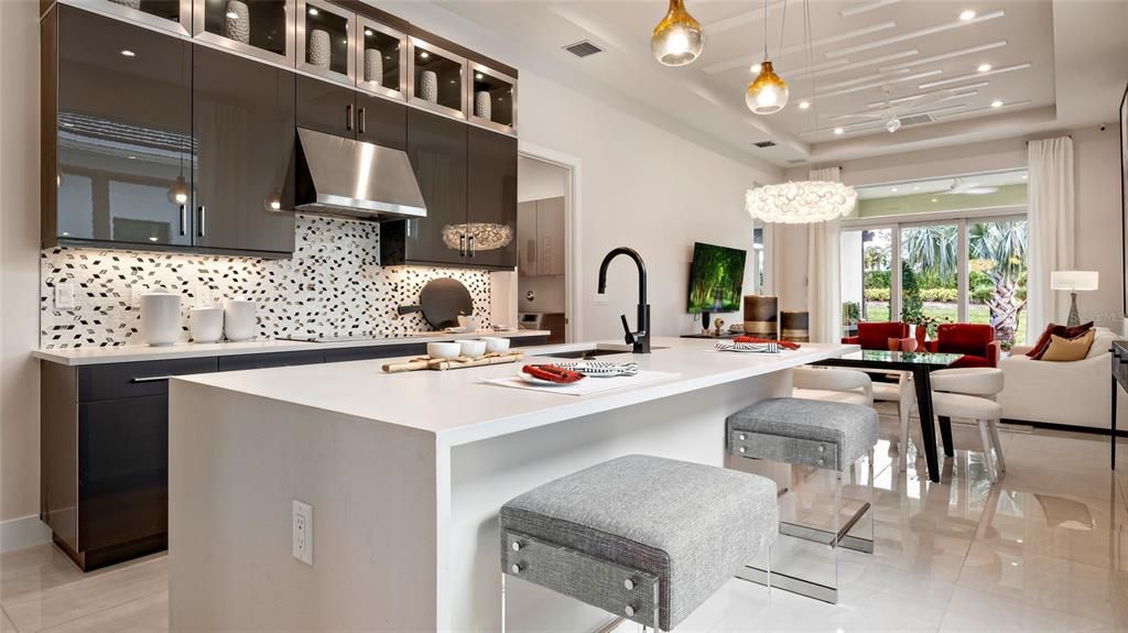 For Sale: $385,990 (3 beds, 2 baths, 1724 Square Feet)