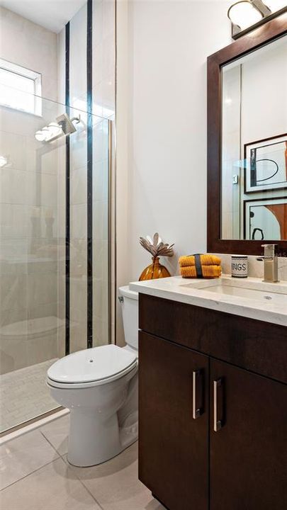 For Sale: $385,990 (3 beds, 2 baths, 1724 Square Feet)