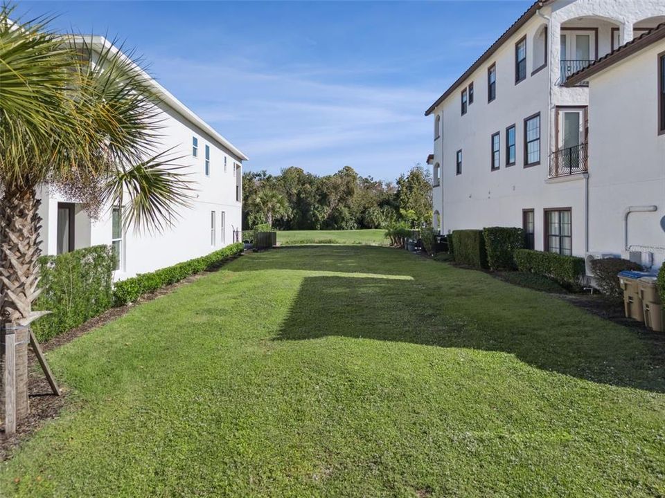 待售: $199,900 (0.11 acres)