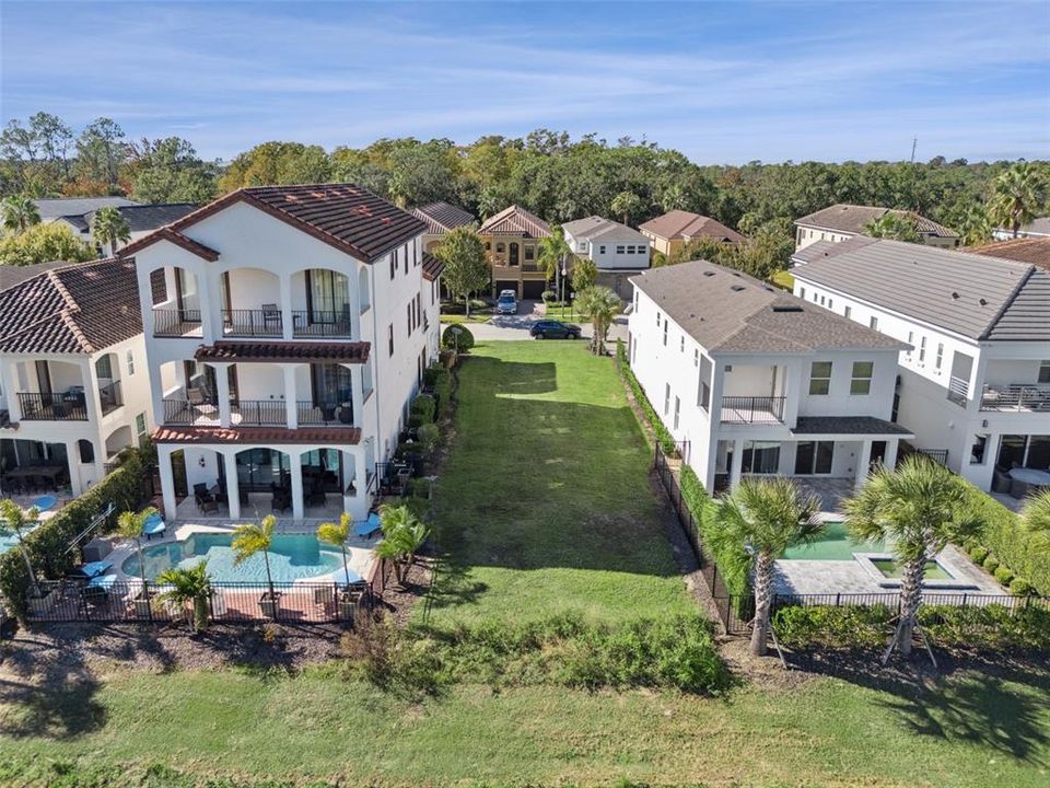 待售: $199,900 (0.11 acres)