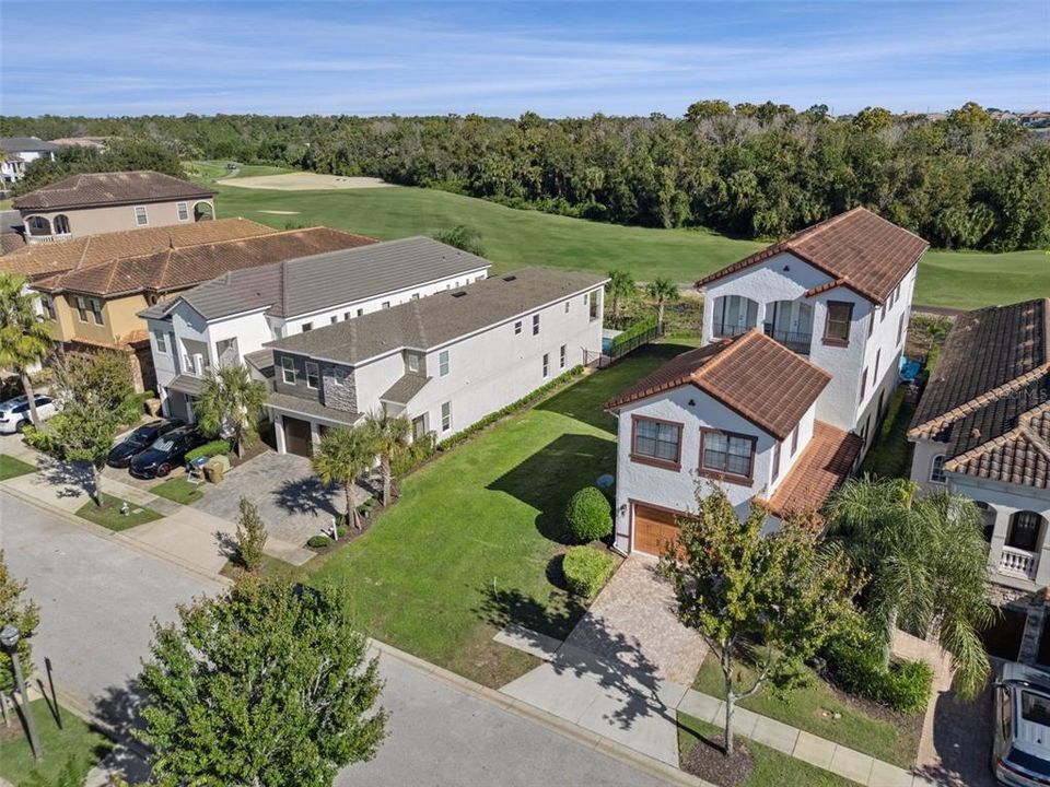 待售: $199,900 (0.11 acres)