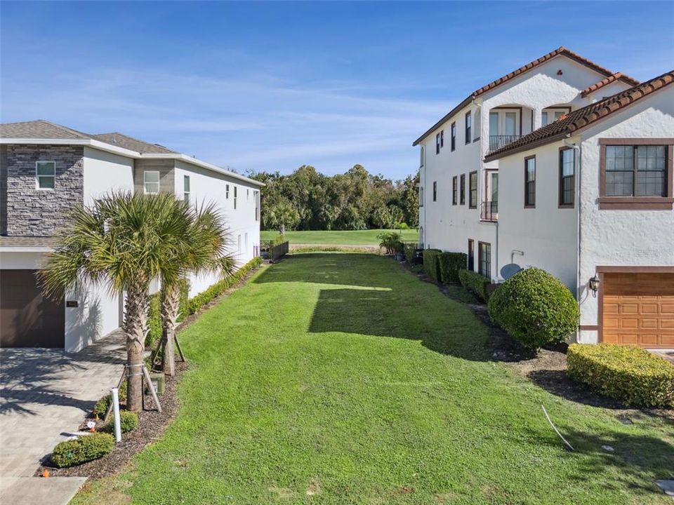 待售: $199,900 (0.11 acres)