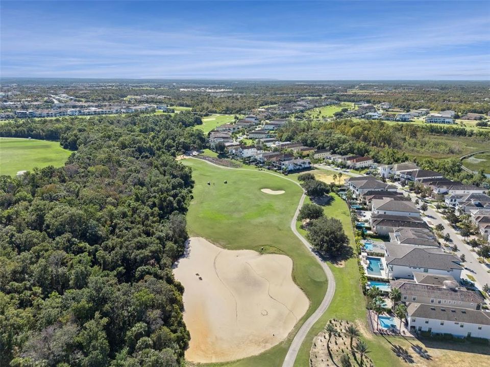 待售: $199,900 (0.11 acres)