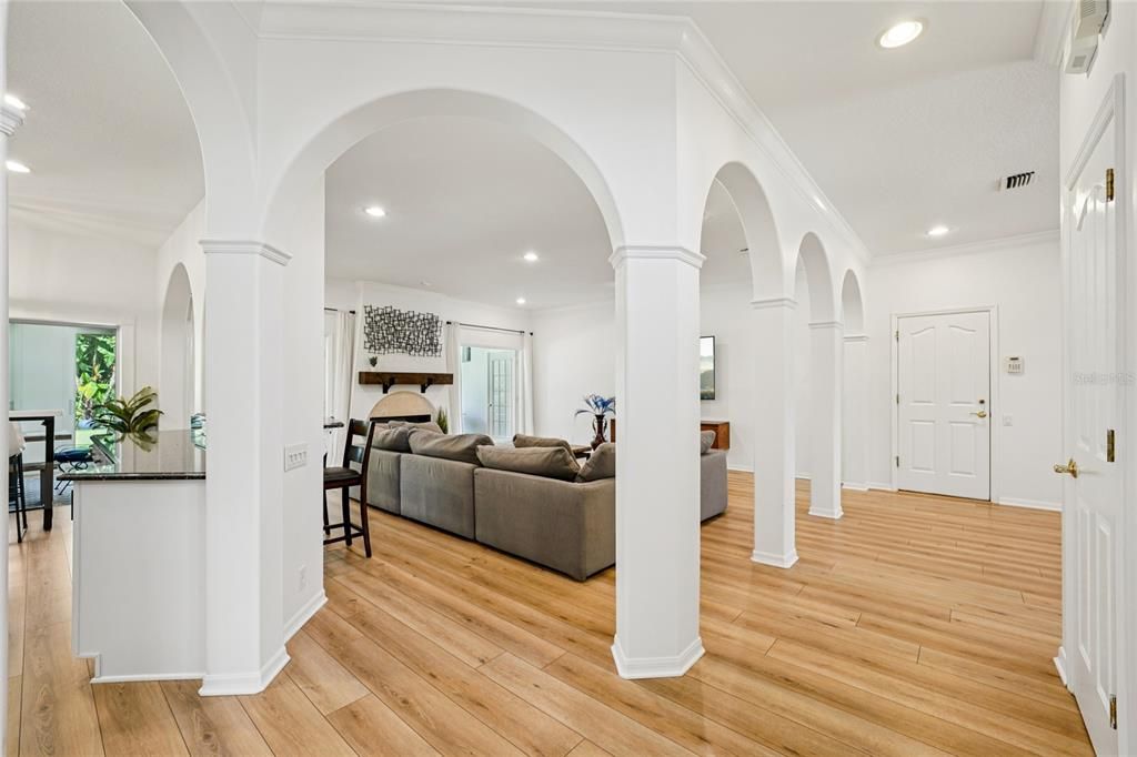 На продажу: $1,439,000 (4 спален, 2 ванн, 3008 Квадратных фут)