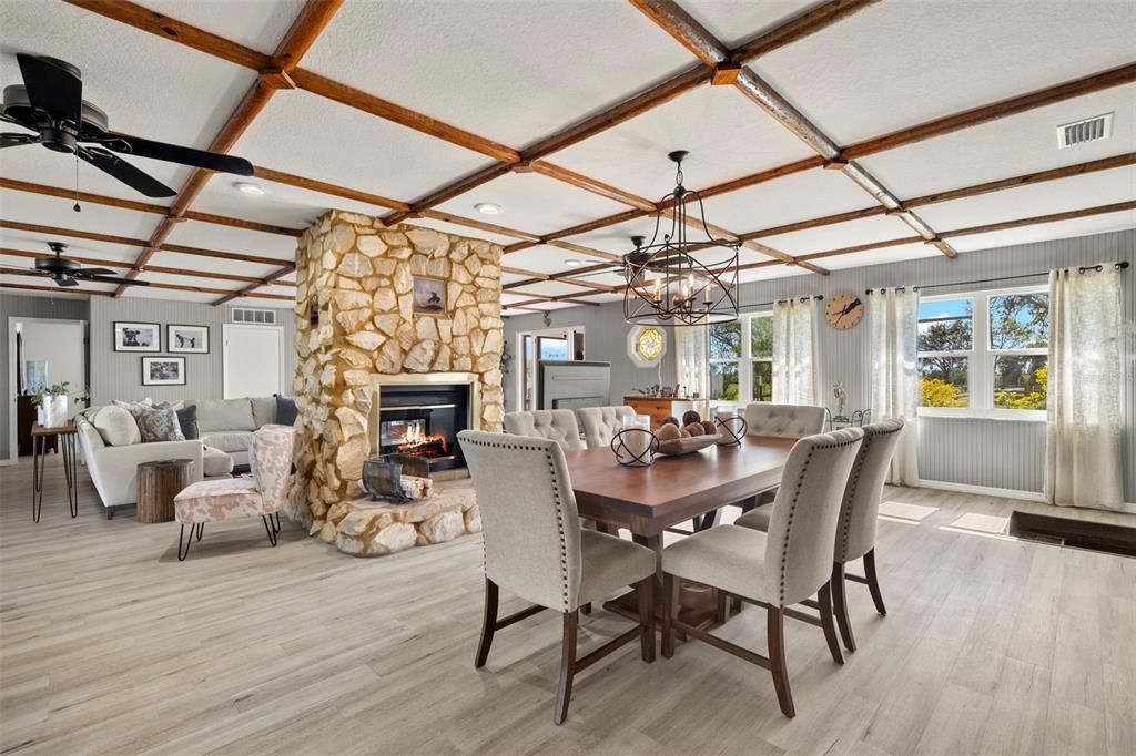 На продажу: $1,050,000 (3 спален, 2 ванн, 2657 Квадратных фут)