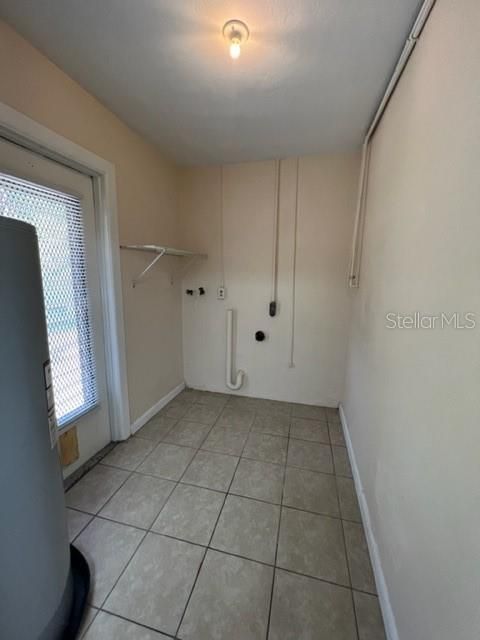 For Rent: $1,725 (3 beds, 2 baths, 1247 Square Feet)