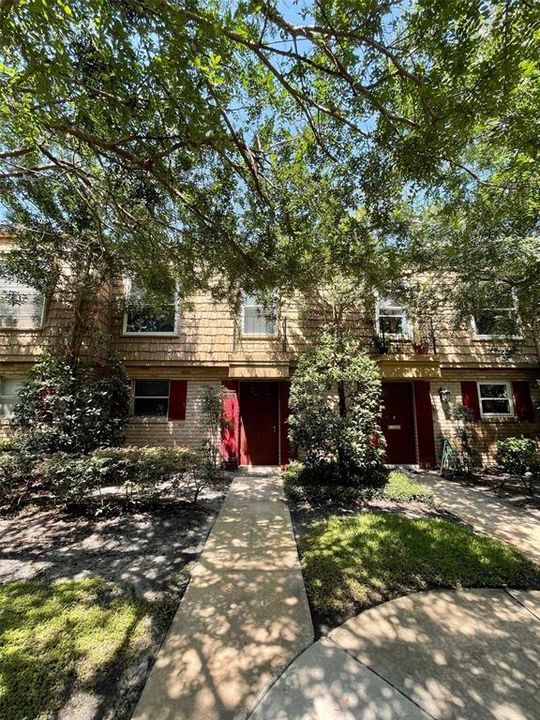 В аренду: $1,895 (2 спален, 1 ванн, 1219 Квадратных фут)