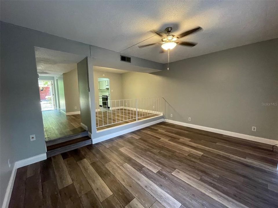 В аренду: $1,895 (2 спален, 1 ванн, 1219 Квадратных фут)