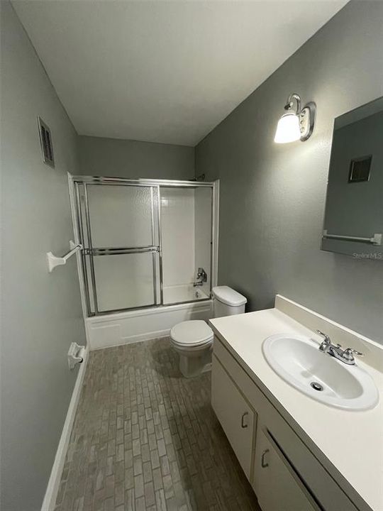 В аренду: $1,895 (2 спален, 1 ванн, 1219 Квадратных фут)