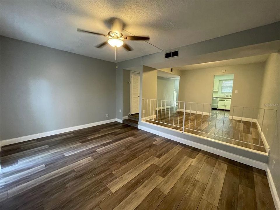 В аренду: $1,895 (2 спален, 1 ванн, 1219 Квадратных фут)