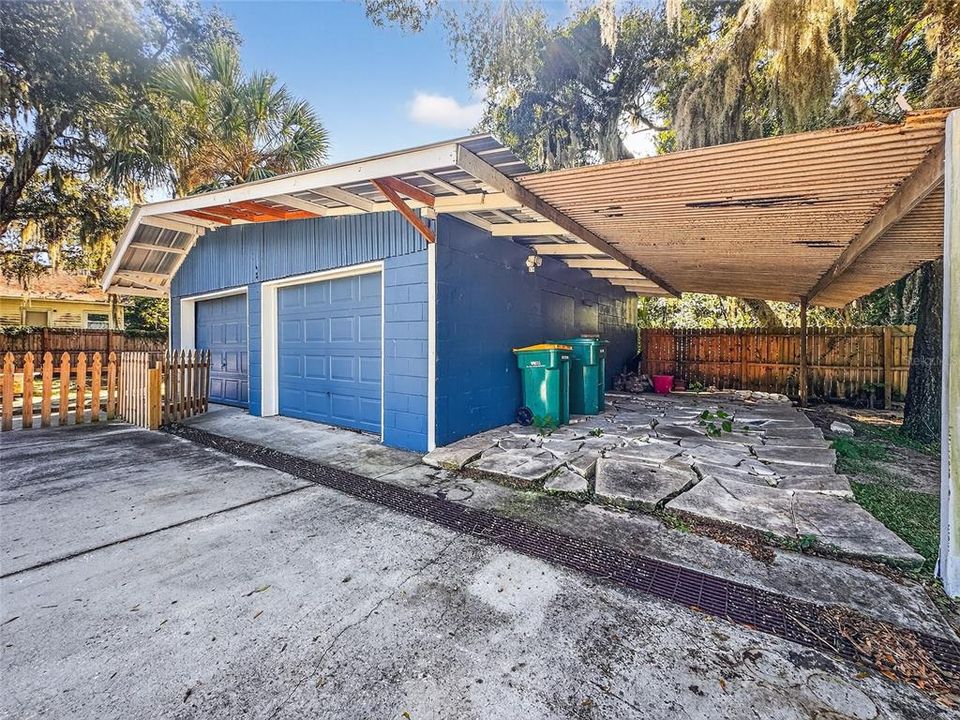 For Rent: $2,500 (3 beds, 2 baths, 1821 Square Feet)