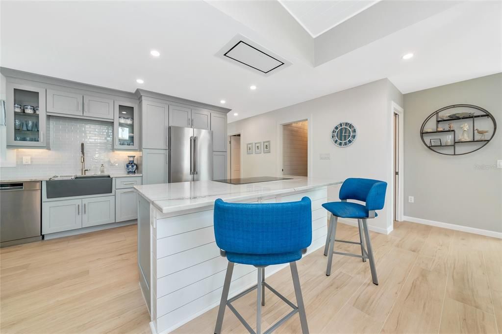 Active With Contract: $1,349,000 (3 beds, 2 baths, 1620 Square Feet)