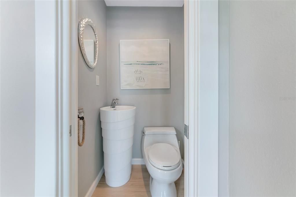 Active With Contract: $1,349,000 (3 beds, 2 baths, 1620 Square Feet)