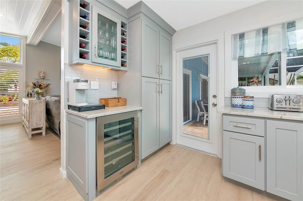 Active With Contract: $1,349,000 (3 beds, 2 baths, 1620 Square Feet)