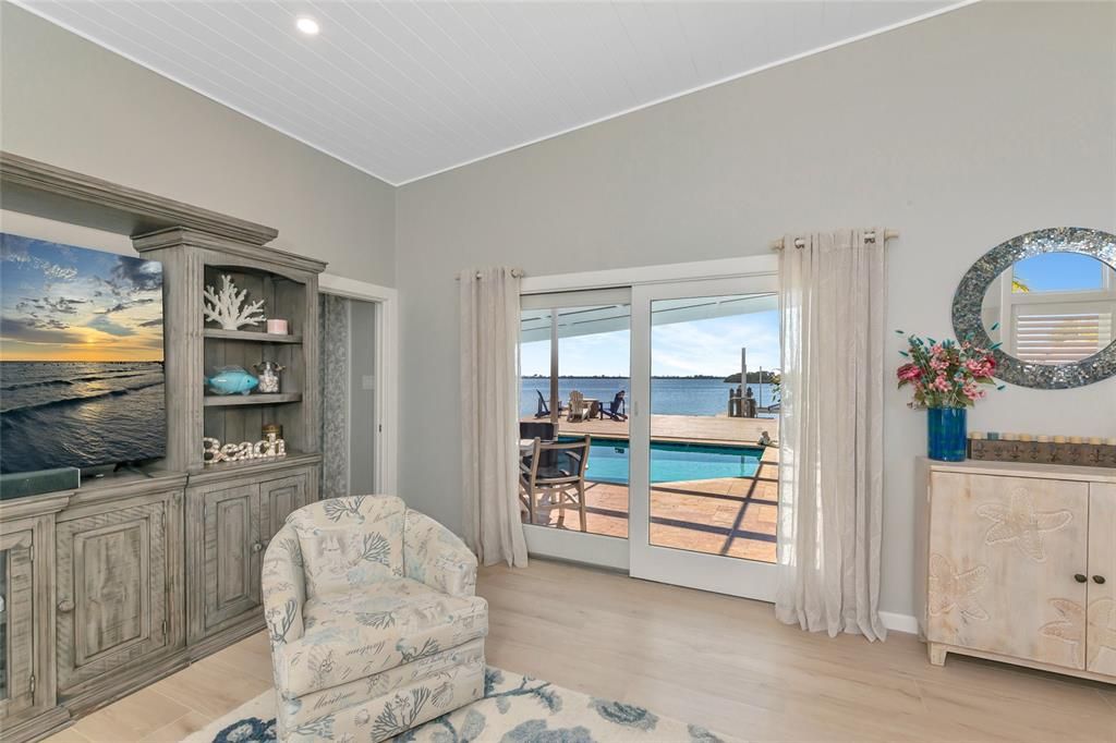 Active With Contract: $1,349,000 (3 beds, 2 baths, 1620 Square Feet)