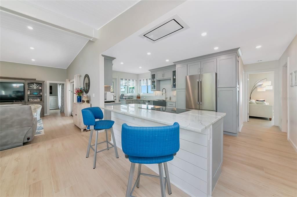 Active With Contract: $1,349,000 (3 beds, 2 baths, 1620 Square Feet)