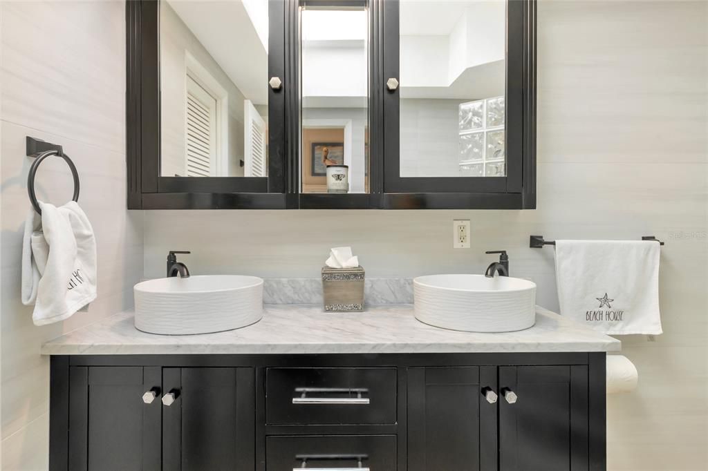 Active With Contract: $1,349,000 (3 beds, 2 baths, 1620 Square Feet)