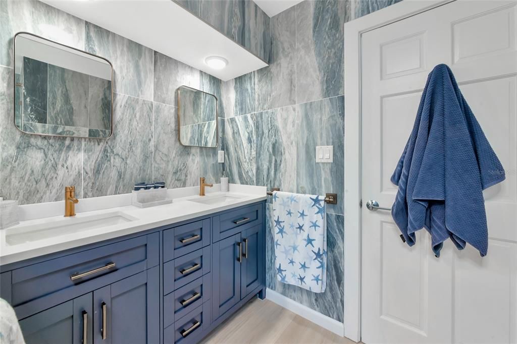 Active With Contract: $1,349,000 (3 beds, 2 baths, 1620 Square Feet)