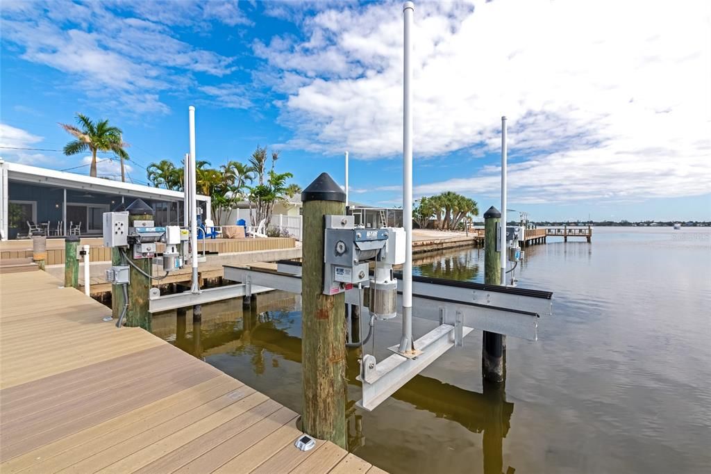 Active With Contract: $1,349,000 (3 beds, 2 baths, 1620 Square Feet)