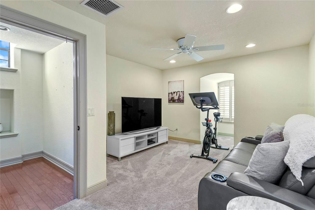 For Sale: $1,525,000 (4 beds, 4 baths, 3237 Square Feet)