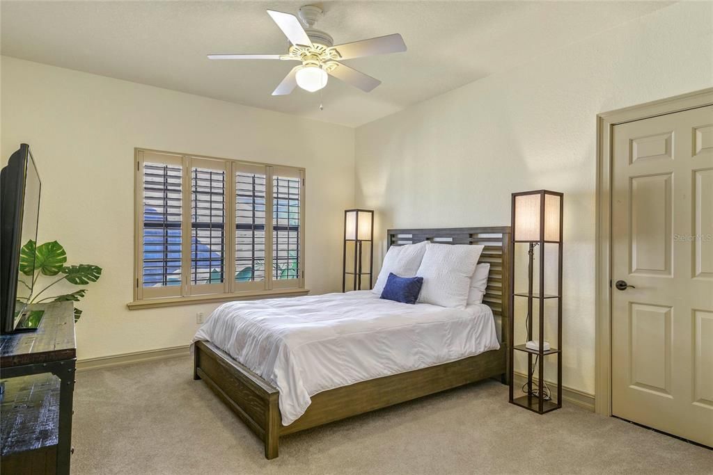 For Sale: $1,525,000 (4 beds, 4 baths, 3237 Square Feet)