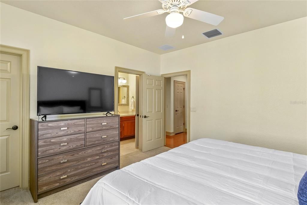 For Sale: $1,525,000 (4 beds, 4 baths, 3237 Square Feet)