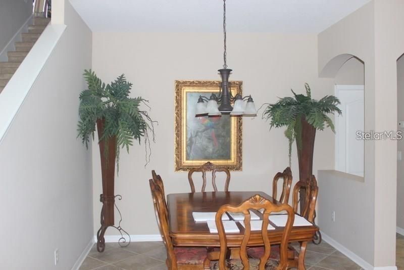 出租: $2,650 (4 贝兹, 2 浴室, 2495 平方英尺)