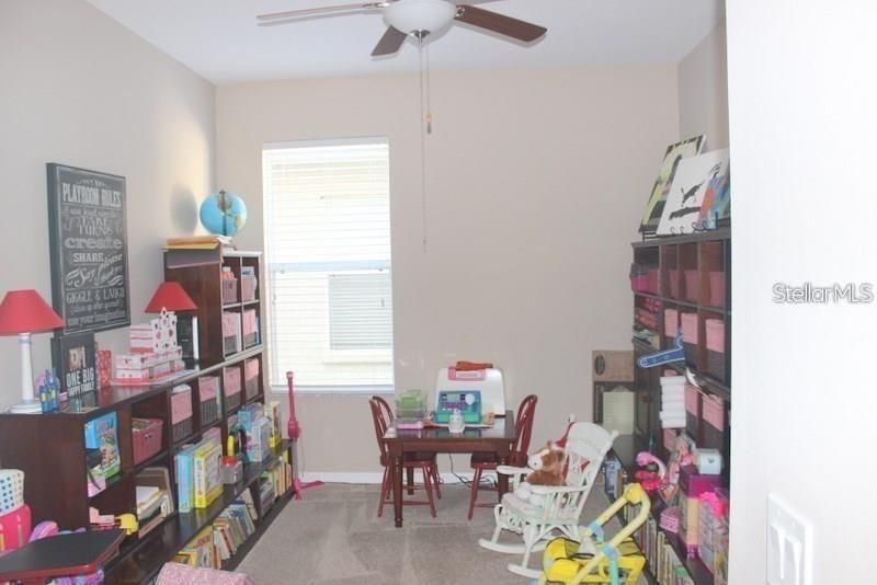 出租: $2,650 (4 贝兹, 2 浴室, 2495 平方英尺)