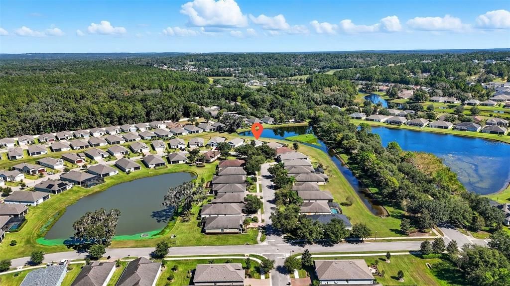 Под контрактом: $359,900 (3 спален, 2 ванн, 1820 Квадратных фут)