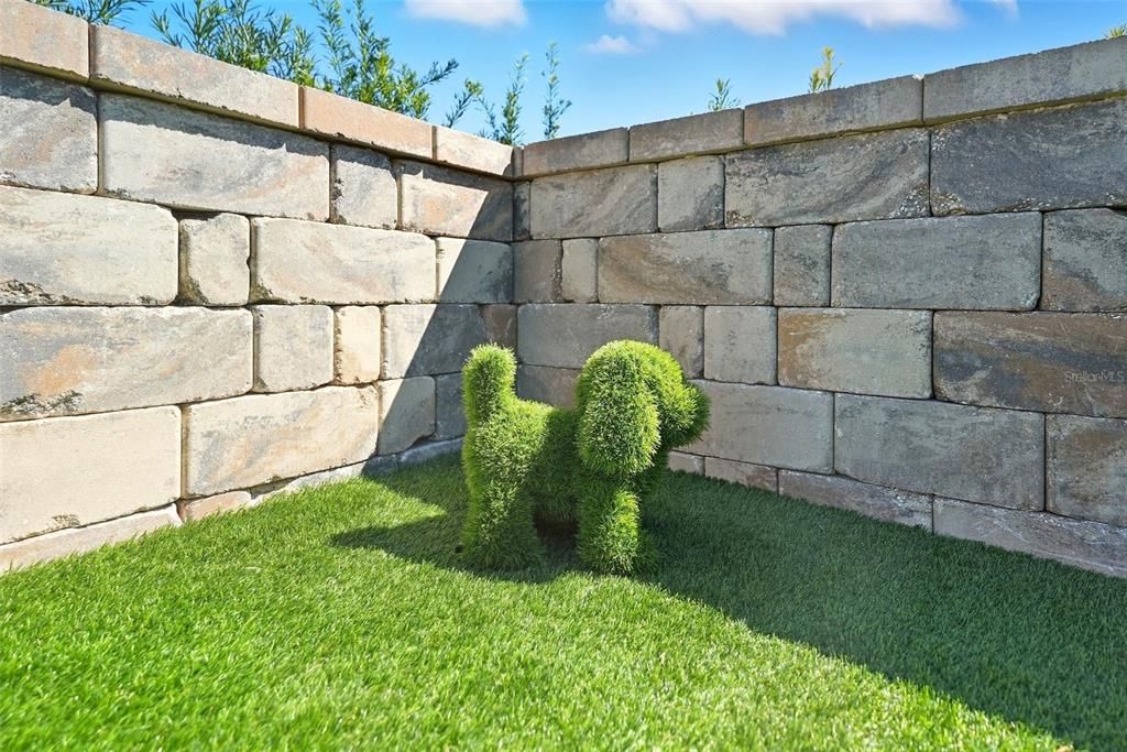 Под контрактом: $359,900 (3 спален, 2 ванн, 1820 Квадратных фут)