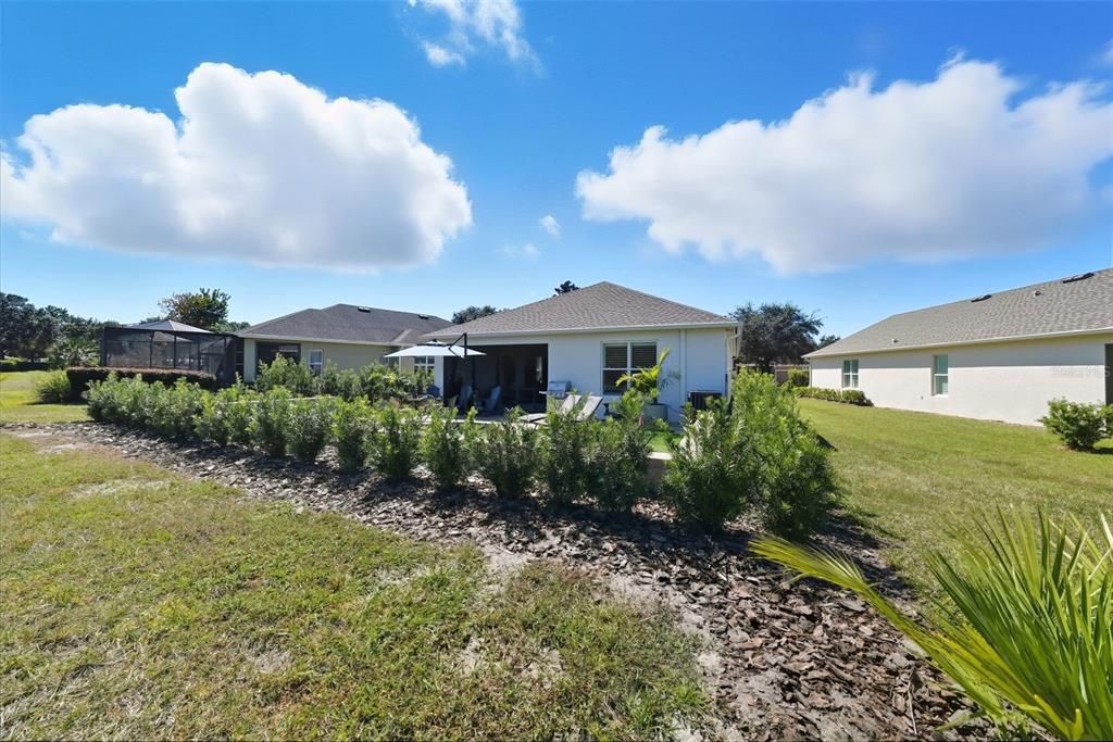 Под контрактом: $359,900 (3 спален, 2 ванн, 1820 Квадратных фут)