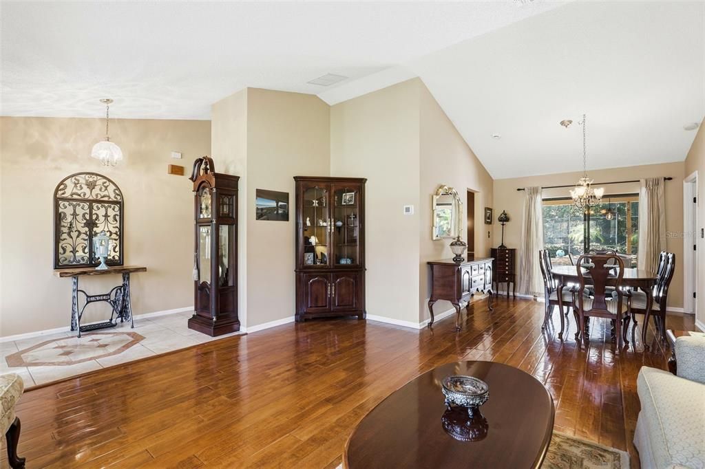 Active With Contract: $445,000 (3 beds, 2 baths, 1800 Square Feet)