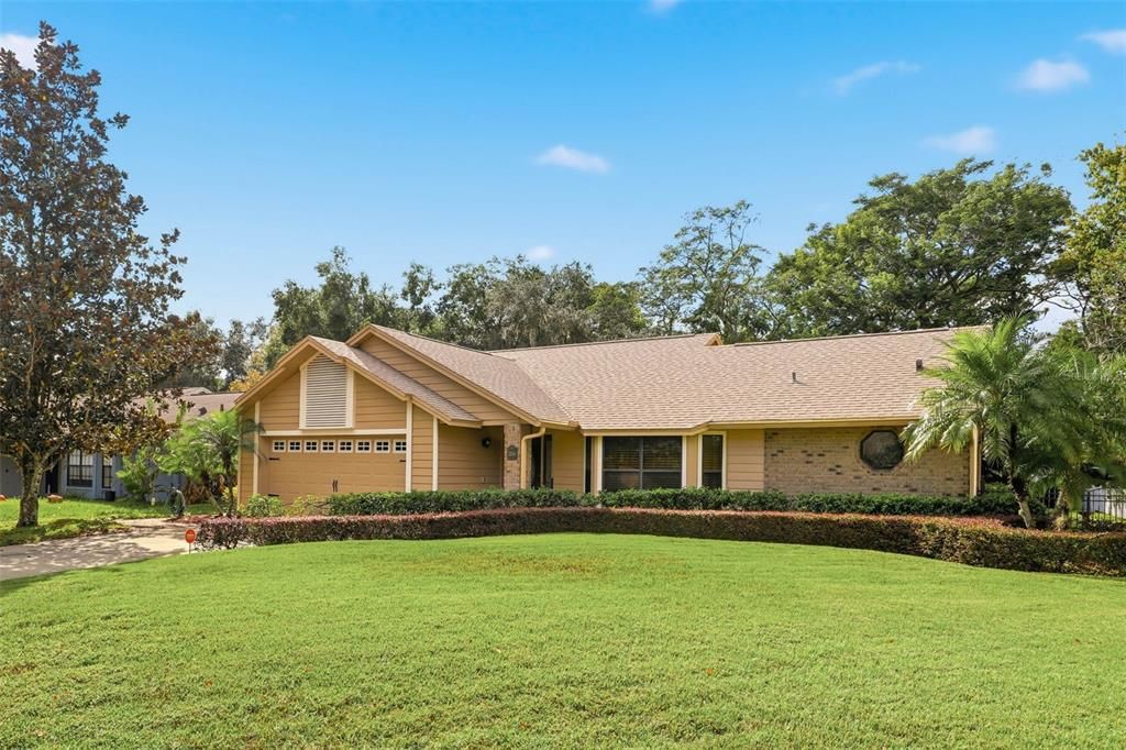 Active With Contract: $445,000 (3 beds, 2 baths, 1800 Square Feet)