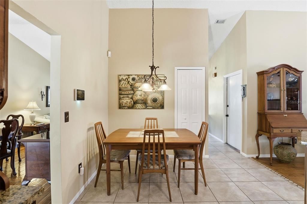 Active With Contract: $445,000 (3 beds, 2 baths, 1800 Square Feet)