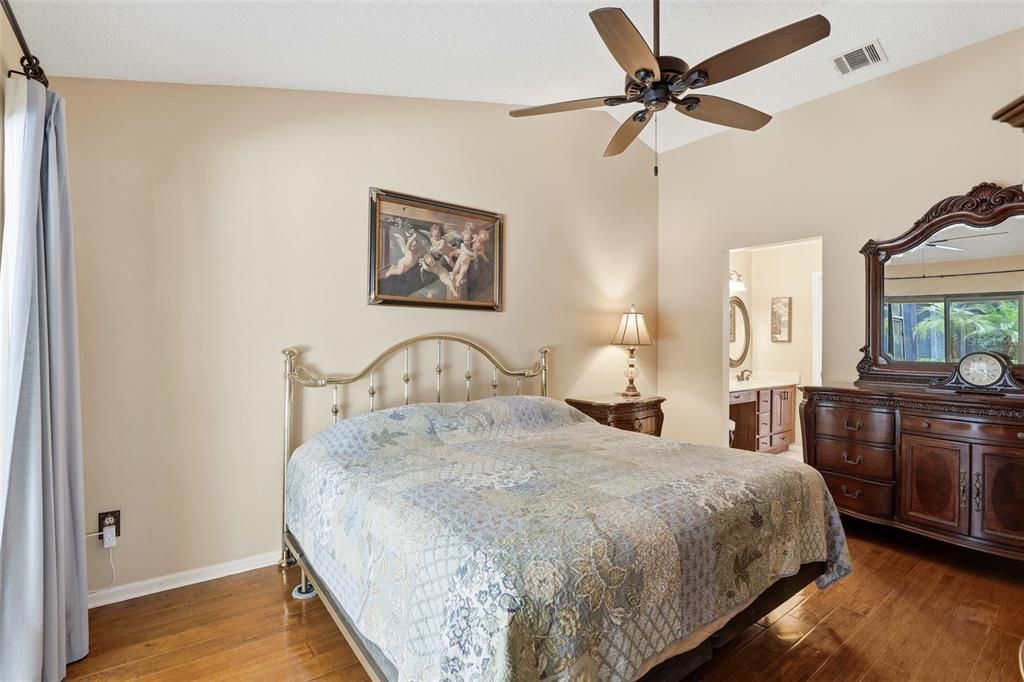 Active With Contract: $445,000 (3 beds, 2 baths, 1800 Square Feet)