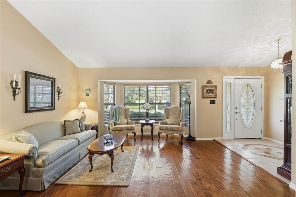 Active With Contract: $445,000 (3 beds, 2 baths, 1800 Square Feet)