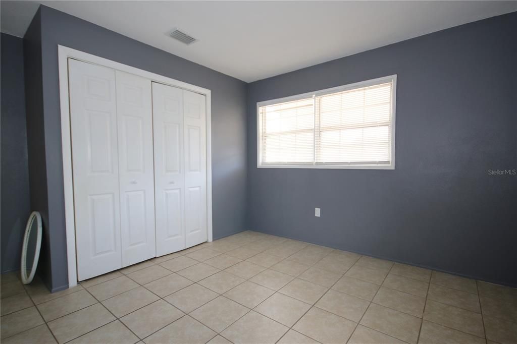 For Rent: $2,000 (3 beds, 2 baths, 1139 Square Feet)
