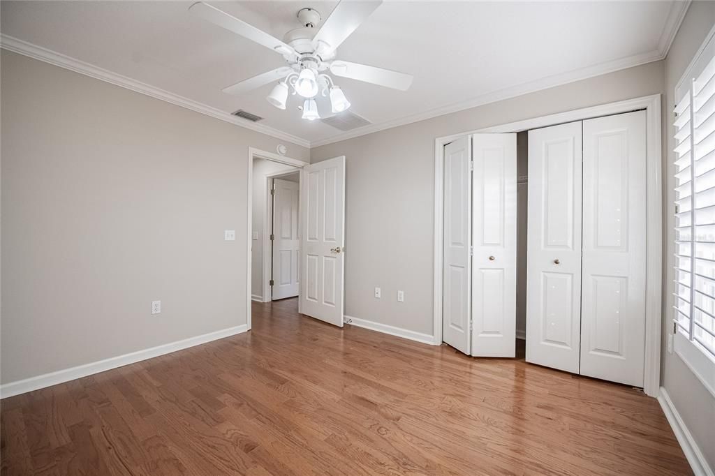 Activo con contrato: $525,000 (3 camas, 2 baños, 2509 Pies cuadrados)