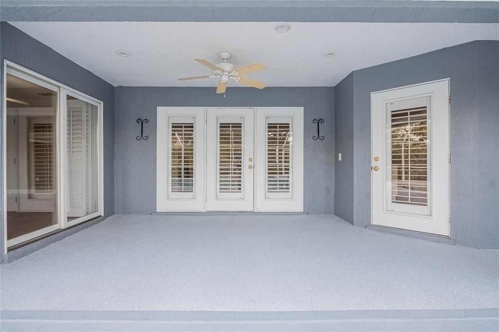 Activo con contrato: $525,000 (3 camas, 2 baños, 2509 Pies cuadrados)