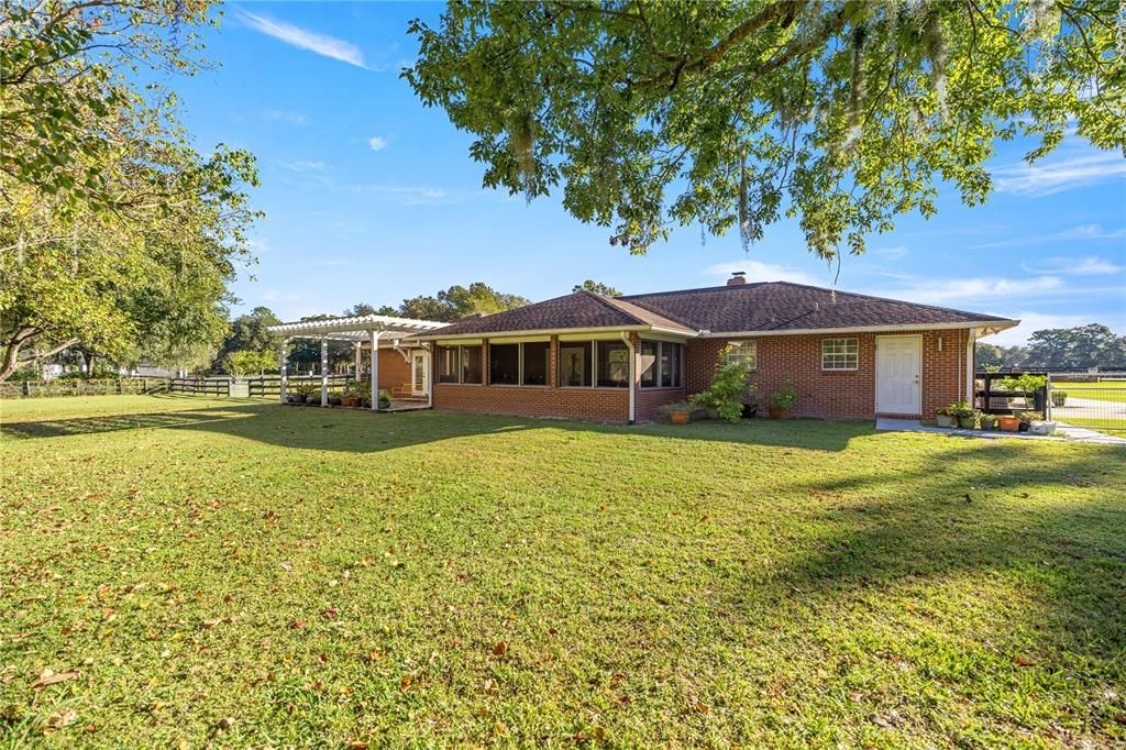 待售: $790,000 (3 贝兹, 2 浴室, 2190 平方英尺)